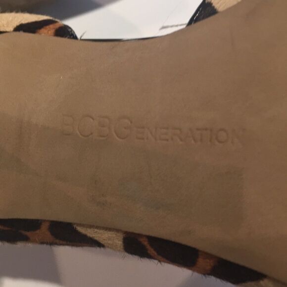 BCBGeneration Animal Print High Heel Shoes - Size 6 - Elegance Redefined - Picture 8 of 9